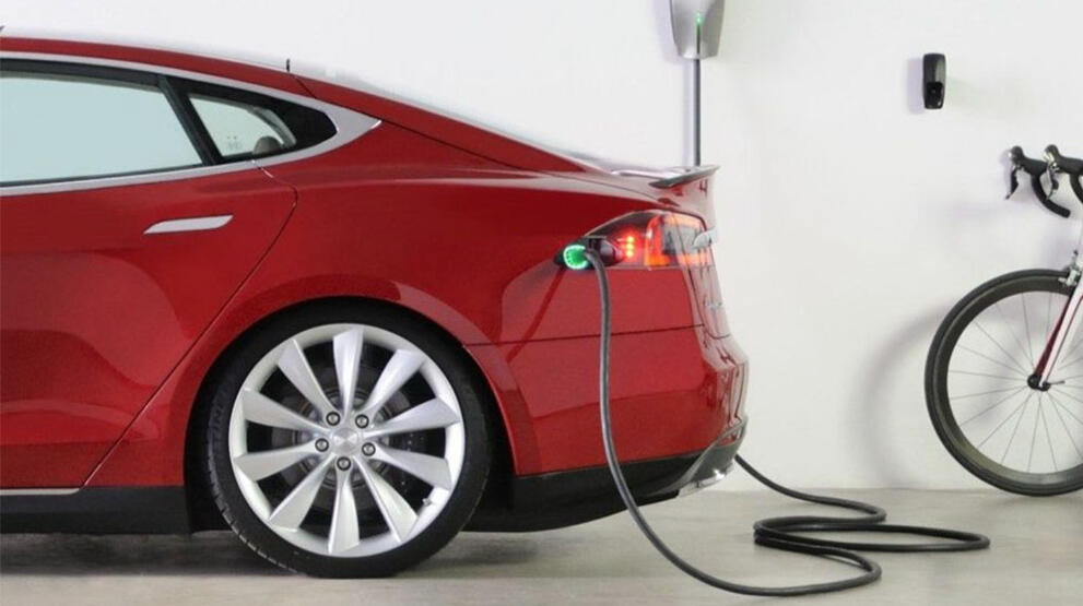 Electric cars, SUVs, trucks, crossovers, commercial electric vehicles